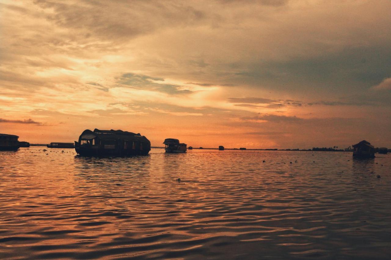 Oceana Hills Residency Otel Alappuzha Dış mekan fotoğraf